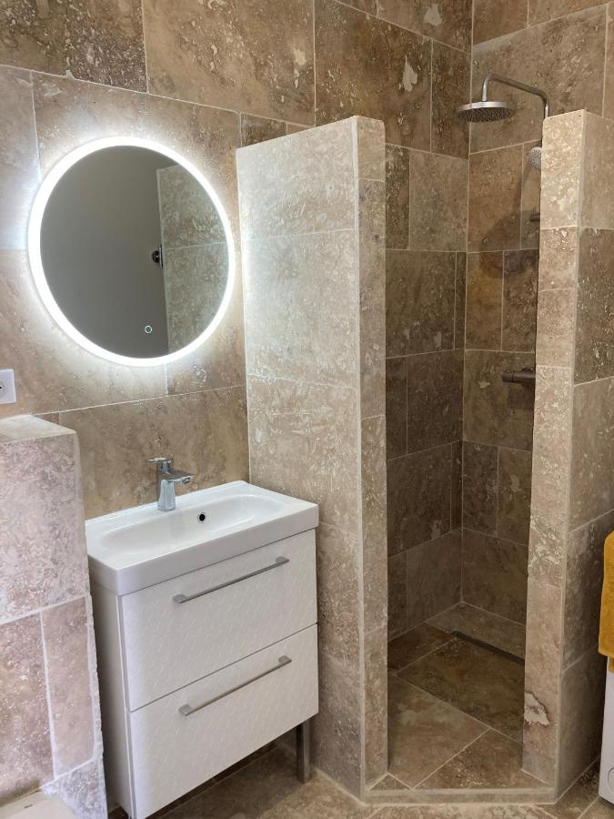 Charmant Studio Dans Villa - Parking - Jardin La Seyne-sur-Mer Εξωτερικό φωτογραφία