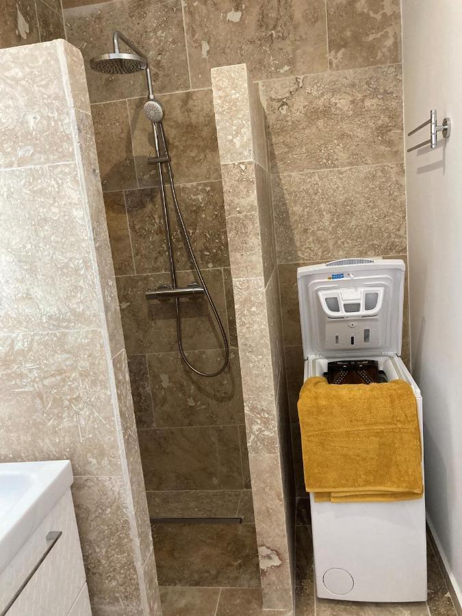 Charmant Studio Dans Villa - Parking - Jardin La Seyne-sur-Mer Εξωτερικό φωτογραφία